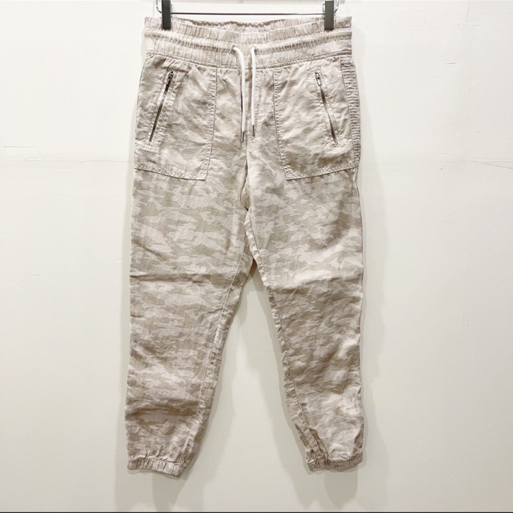 Athleta Cabo Tide Linen Jogger Pants Camo Size 8 Athleisure Casual Vacation